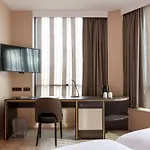 Western Escapade Hotel