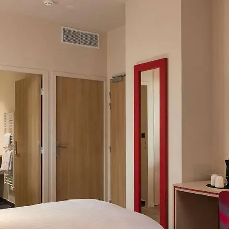 Hotel Western Escapade 4*