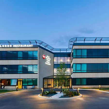 Hotel Western Escapade 4*