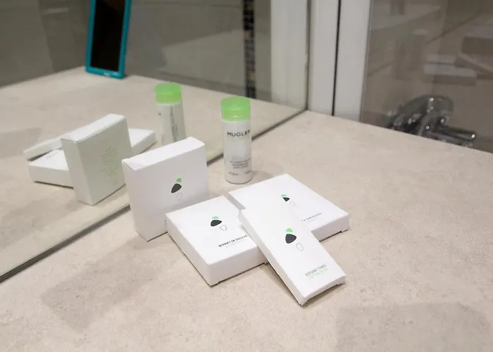 Western Escapade Hotel Senlis (Oise)