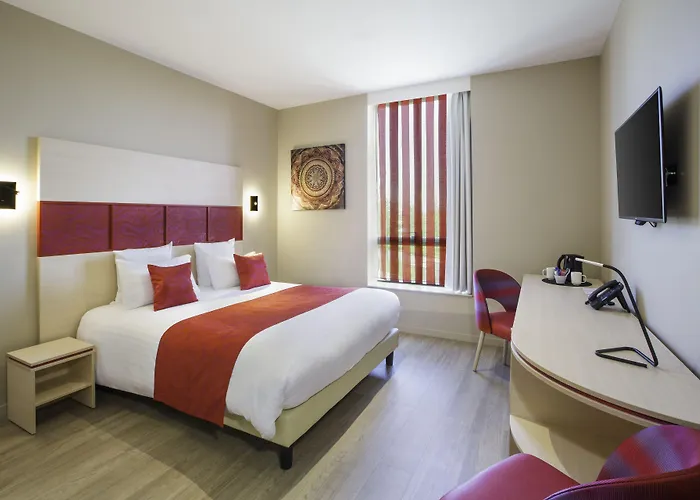 Hotel Western Escapade 4*